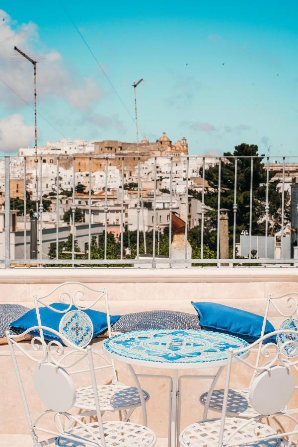 Tetti Bianchi - Deva'S Suite Home Ostuni Exterior foto