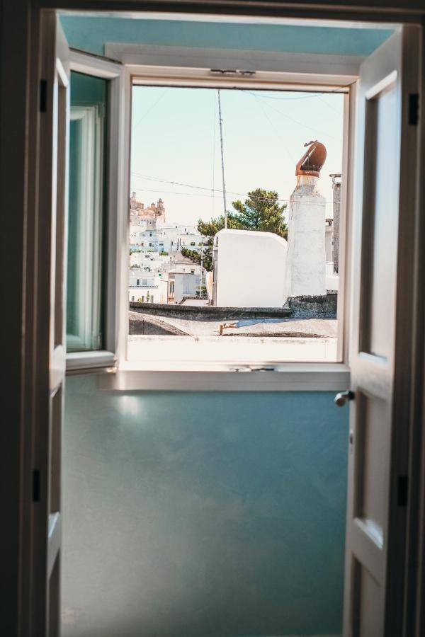 Tetti Bianchi - Deva'S Suite Home Ostuni Exterior foto